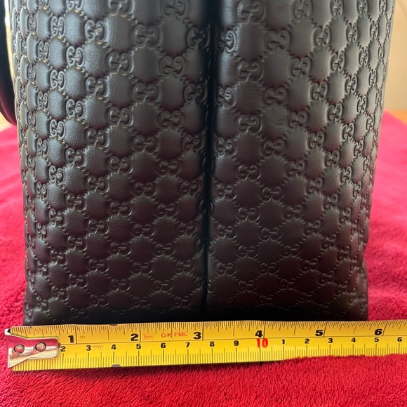 Gucci tote bag.  Brand new never used. - Picture 12 of 12